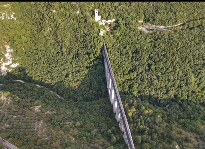 Apartament Sotto I Tetti Del Borgo Spoleto Zewnętrze zdjęcie