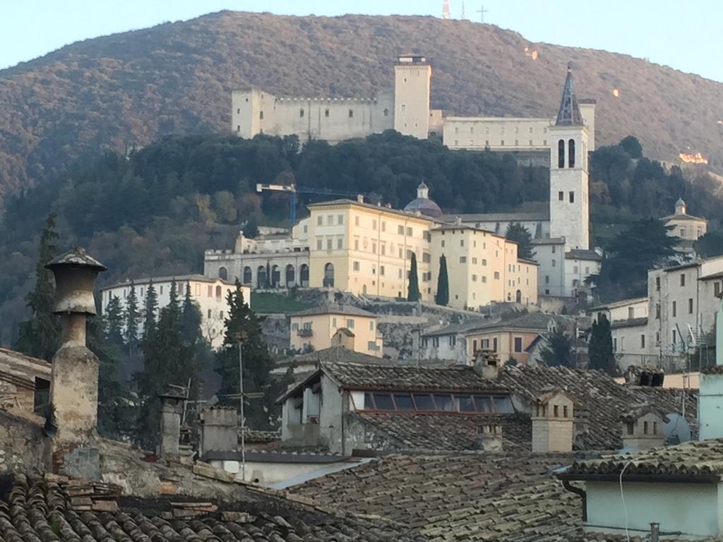 Apartament Sotto I Tetti Del Borgo Spoleto Zewnętrze zdjęcie