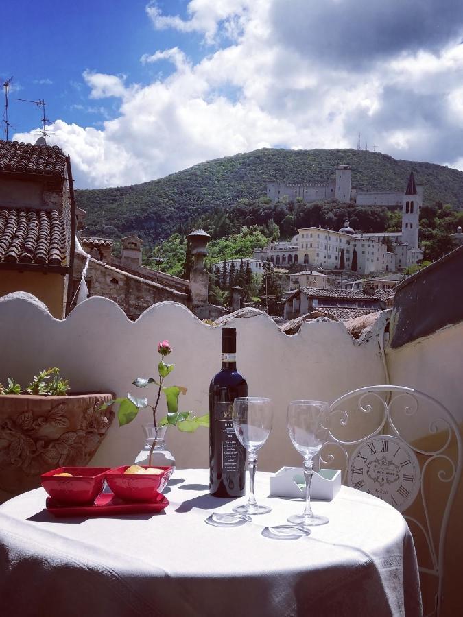 Apartament Sotto I Tetti Del Borgo Spoleto Zewnętrze zdjęcie